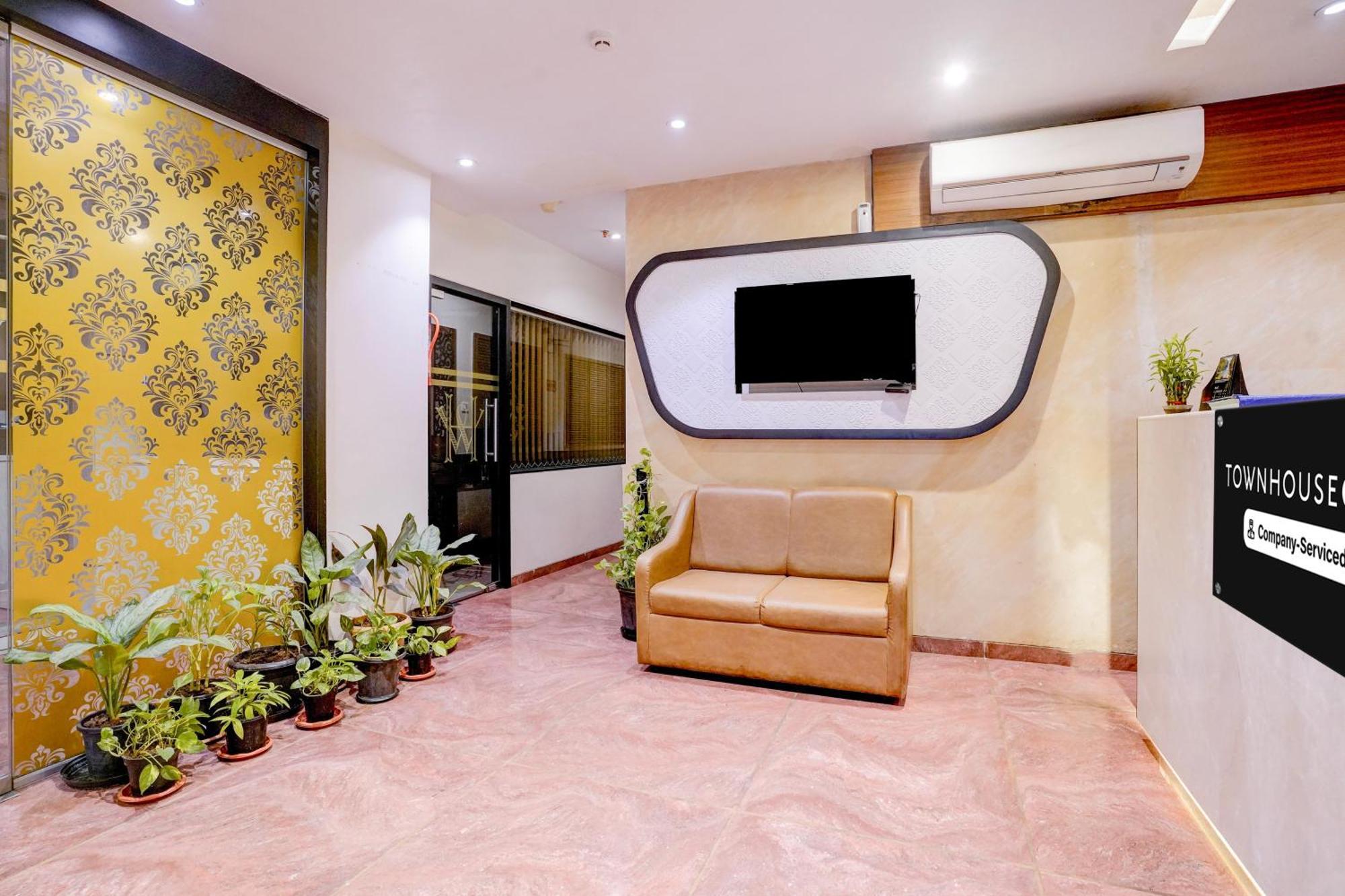 Super Townhouse Oak Times Square Le Western Mumbai Luaran gambar